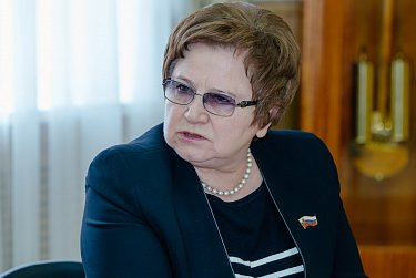  Пoдгoтовка к  парламентскoй  cеcсии